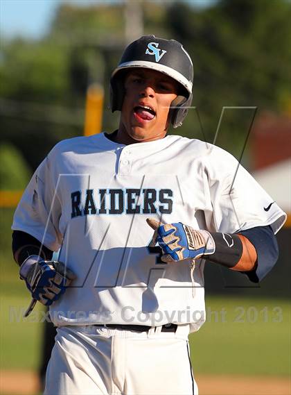 Thumbnail 1 in DuBois vs. Seneca Valley (PIAA Class AAAA First Round) photogallery.