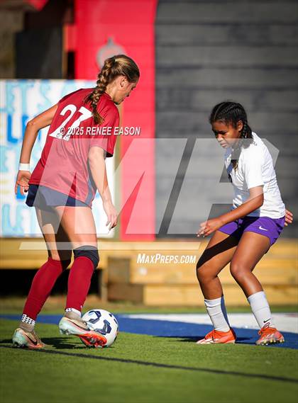 Thumbnail 2 in Byrd vs Archbishop Hannan (Flyer Invitational) photogallery.