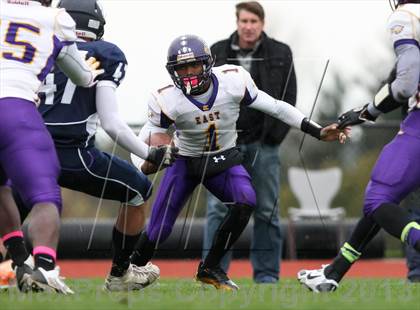 Thumbnail 3 in East/School of the Arts/Dr. Thomas vs. Mendon/Sutherland (Section 5 Class AA Quarterfinals) photogallery.