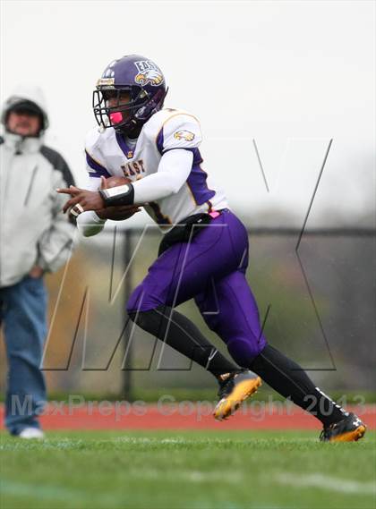 Thumbnail 1 in East/School of the Arts/Dr. Thomas vs. Mendon/Sutherland (Section 5 Class AA Quarterfinals) photogallery.