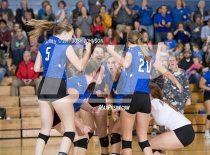 Thumbnail 1 in Regis @ McDonell Central photogallery.
