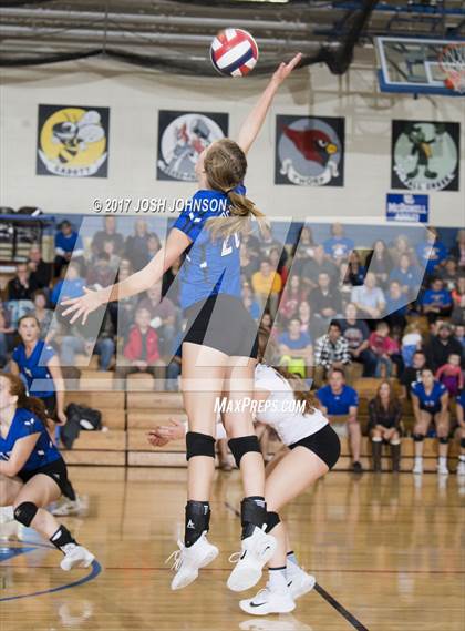 Thumbnail 1 in Regis @ McDonell Central photogallery.