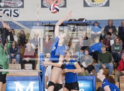 Thumbnail 1 in Regis @ McDonell Central photogallery.