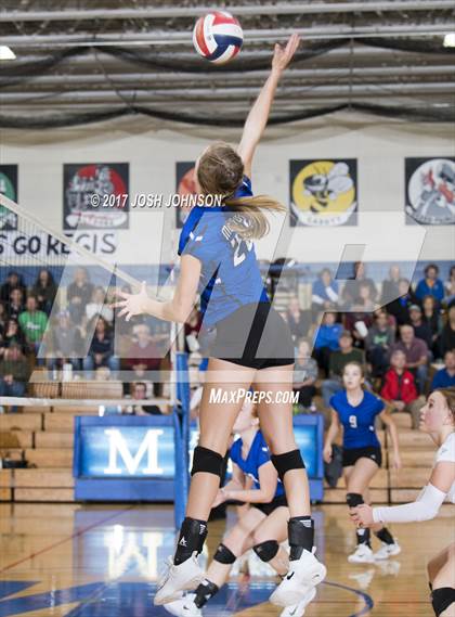Thumbnail 3 in Regis @ McDonell Central photogallery.