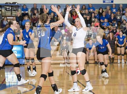 Thumbnail 3 in Regis @ McDonell Central photogallery.