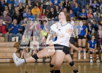 Thumbnail 2 in Regis @ McDonell Central photogallery.