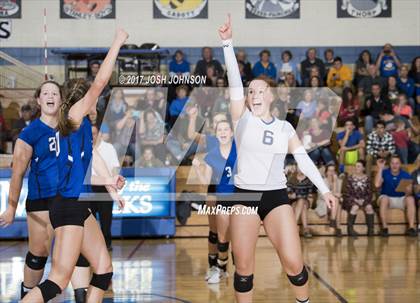 Thumbnail 1 in Regis @ McDonell Central photogallery.