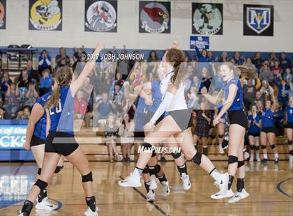Thumbnail 3 in Regis @ McDonell Central photogallery.