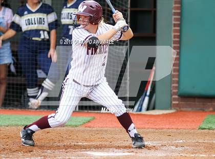 Thumbnail 2 in Klein Collins vs. Wylie (UIL 6A Regional Final) photogallery.