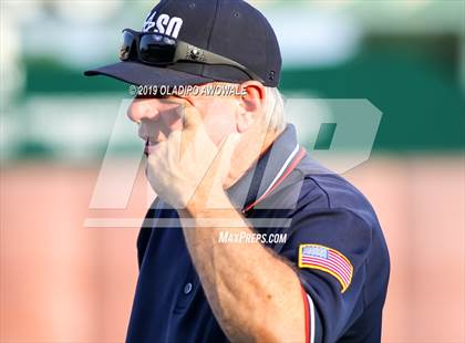 Thumbnail 1 in Klein Collins vs. Wylie (UIL 6A Regional Final) photogallery.