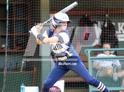 Thumbnail 3 in Klein Collins vs. Wylie (UIL 6A Regional Final) photogallery.