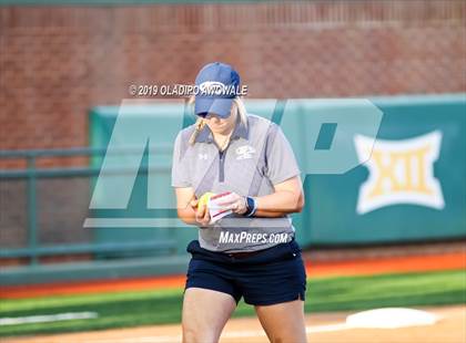 Thumbnail 3 in Klein Collins vs. Wylie (UIL 6A Regional Final) photogallery.