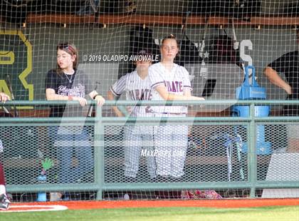 Thumbnail 3 in Klein Collins vs. Wylie (UIL 6A Regional Final) photogallery.