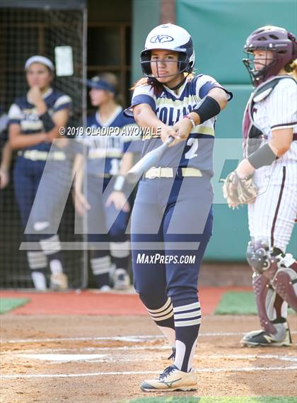 Thumbnail 3 in Klein Collins vs. Wylie (UIL 6A Regional Final) photogallery.