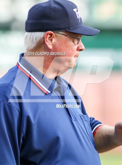Thumbnail 3 in Klein Collins vs. Wylie (UIL 6A Regional Final) photogallery.