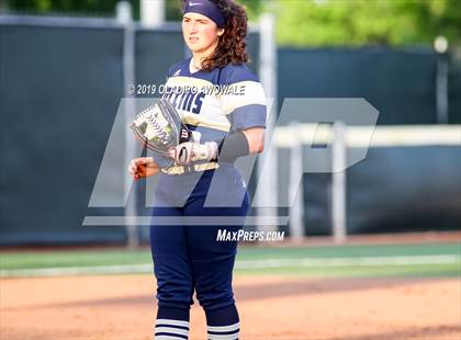 Thumbnail 2 in Klein Collins vs. Wylie (UIL 6A Regional Final) photogallery.