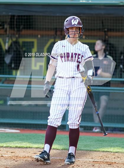 Thumbnail 1 in Klein Collins vs. Wylie (UIL 6A Regional Final) photogallery.