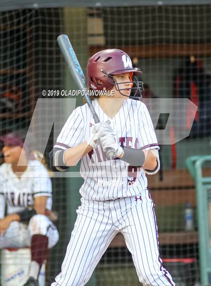 Thumbnail 1 in Klein Collins vs. Wylie (UIL 6A Regional Final) photogallery.