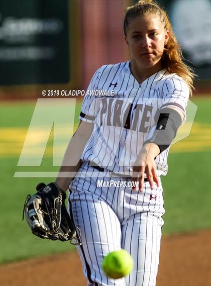 Thumbnail 3 in Klein Collins vs. Wylie (UIL 6A Regional Final) photogallery.