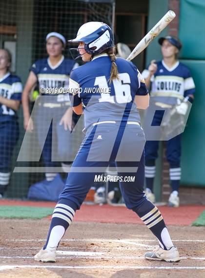 Thumbnail 2 in Klein Collins vs. Wylie (UIL 6A Regional Final) photogallery.