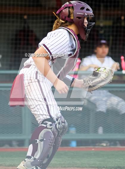Thumbnail 2 in Klein Collins vs. Wylie (UIL 6A Regional Final) photogallery.