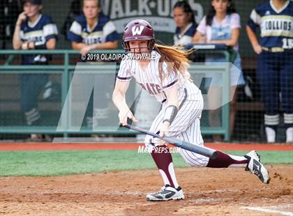 Thumbnail 2 in Klein Collins vs. Wylie (UIL 6A Regional Final) photogallery.