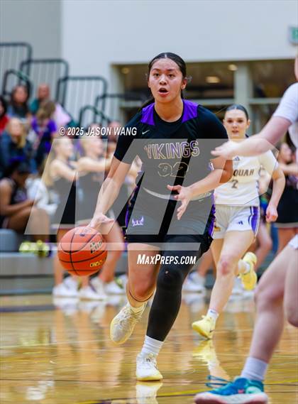 Thumbnail 3 in Lake Stevens vs. Issaquah (WIAA 4A Opening Round) photogallery.
