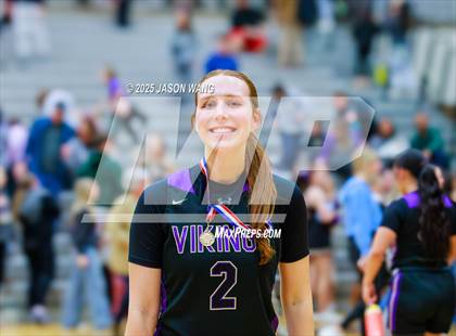 Thumbnail 2 in Lake Stevens vs. Issaquah (WIAA 4A Opening Round) photogallery.