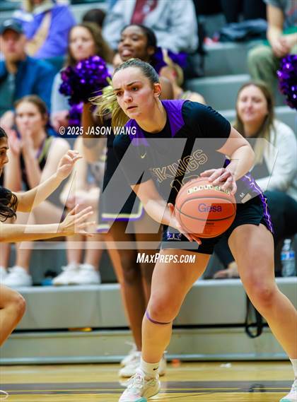 Thumbnail 3 in Lake Stevens vs. Issaquah (WIAA 4A Opening Round) photogallery.