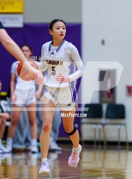 Thumbnail 3 in Lake Stevens vs. Issaquah (WIAA 4A Opening Round) photogallery.