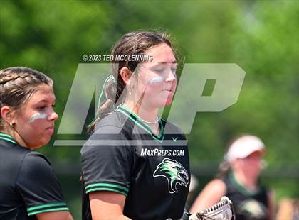 Thumbnail 3 in Benton vs. Greene County Tech (AAA 5A Final) photogallery.