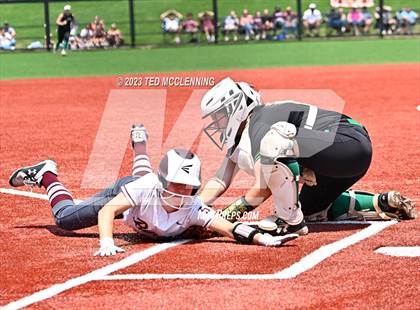Thumbnail 2 in Benton vs. Greene County Tech (AAA 5A Final) photogallery.