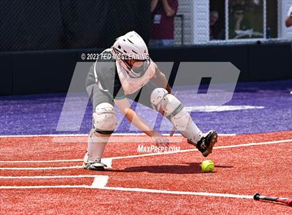 Thumbnail 2 in Benton vs. Greene County Tech (AAA 5A Final) photogallery.
