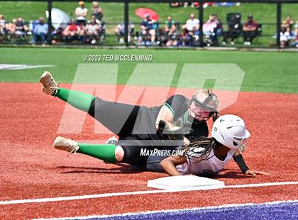 Thumbnail 3 in Benton vs. Greene County Tech (AAA 5A Final) photogallery.