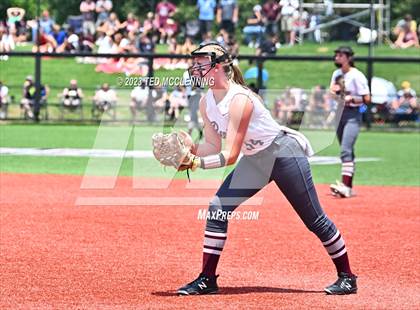 Thumbnail 3 in Benton vs. Greene County Tech (AAA 5A Final) photogallery.