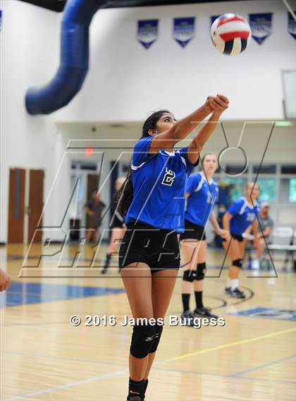 Thumbnail 2 in Girls Prep vs Lookout Valley photogallery.
