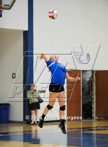 Thumbnail 3 in Girls Prep vs Lookout Valley photogallery.