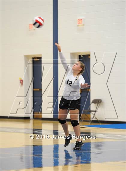 Thumbnail 2 in Girls Prep vs Lookout Valley photogallery.