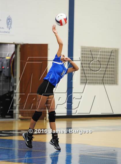 Thumbnail 2 in Girls Prep vs Lookout Valley photogallery.