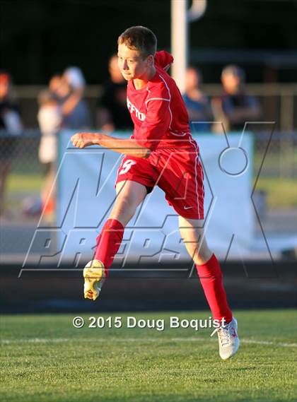 Thumbnail 1 in Elida vs. Blufton photogallery.