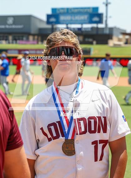 Thumbnail 1 in London vs. Brock (UIL 3A Baseball Semifinal Medal Ceremony) photogallery.