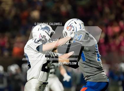 Thumbnail 2 in Graham-Kapowsin @ Bellarmine Prep photogallery.