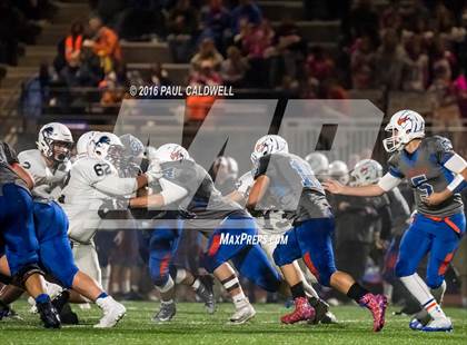 Thumbnail 2 in Graham-Kapowsin @ Bellarmine Prep photogallery.