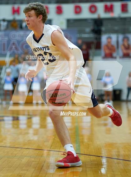 Thumbnail 2 in Jefferson County @ Dobyns-Bennett photogallery.