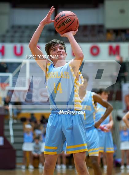 Thumbnail 2 in Jefferson County @ Dobyns-Bennett photogallery.