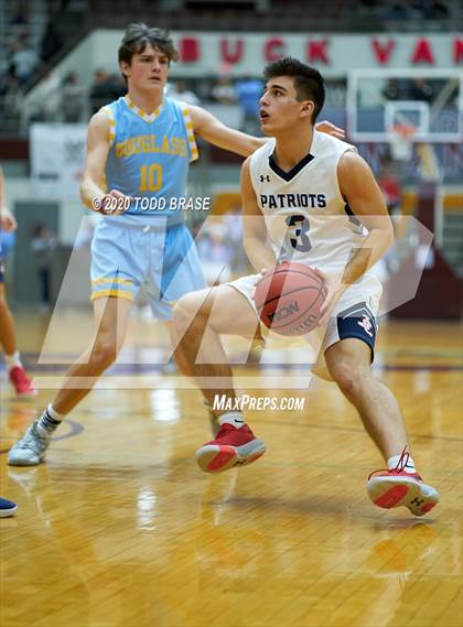 Thumbnail 1 in Jefferson County @ Dobyns-Bennett photogallery.