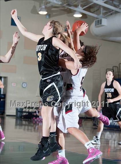 Thumbnail 2 in Canyon vs Red Mountain (So Cal Holiday Prep Classic) photogallery.