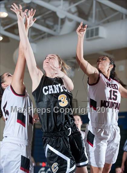 Thumbnail 1 in Canyon vs Red Mountain (So Cal Holiday Prep Classic) photogallery.