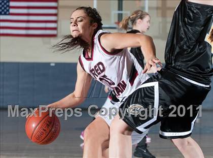 Thumbnail 3 in Canyon vs Red Mountain (So Cal Holiday Prep Classic) photogallery.