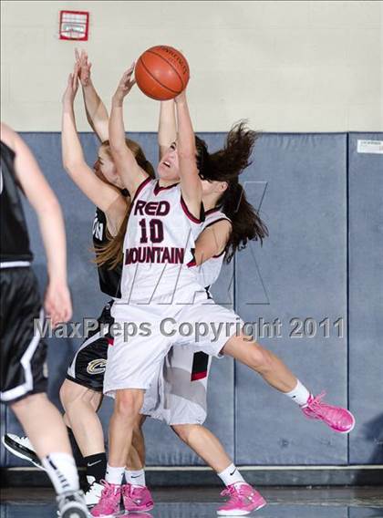 Thumbnail 1 in Canyon vs Red Mountain (So Cal Holiday Prep Classic) photogallery.